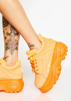 Buffalo London Juicy Classic Low Reflective Leather Sneakers