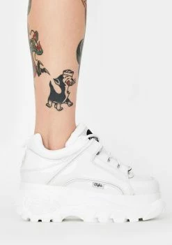 Buffalo London Platforms White Classic Low Patent Leather Sneakers