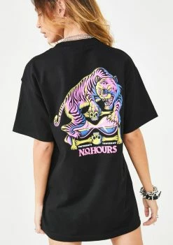 No Hours Le Tiger Graphic Tee Tops
