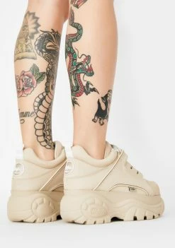 Buffalo London Cream Classic Low Leather Sneakers Platforms