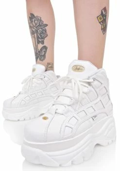 Buffalo London Platforms Blanco Arched Platform Sneakers