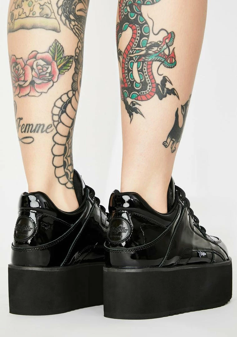 Buffalo London Rising Tower Cuir Verni Noir Patent Sneakers Platforms